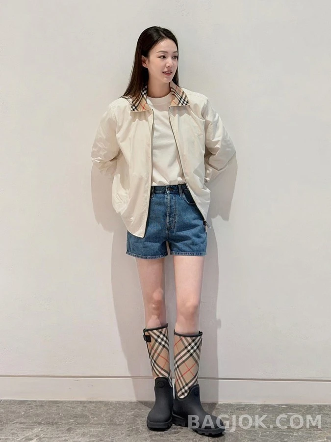 버버리 버버리 체크 카라 자수 해링턴 자켓 상세 이미지