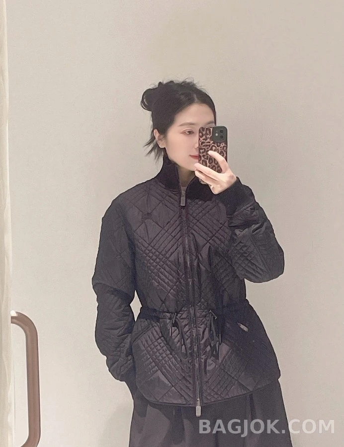 버버리 버버리 다이아몬드 퀼팅 스탠드넥 드로스트링 자켓 상세 이미지