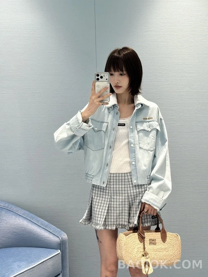 미우미우 미우미우 레이스 카라 데님 자켓 상세 이미지