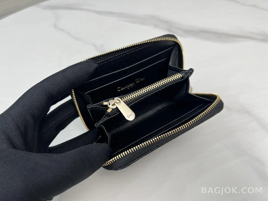 디올 디올 LADY DIOR Voyageur 양가죽 스몰 동전 지갑 상세 이미지