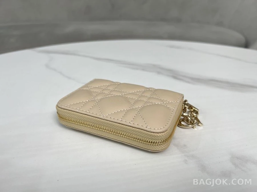 디올 디올 LADY DIOR Voyageur 양가죽 스몰 동전 지갑 상세 이미지