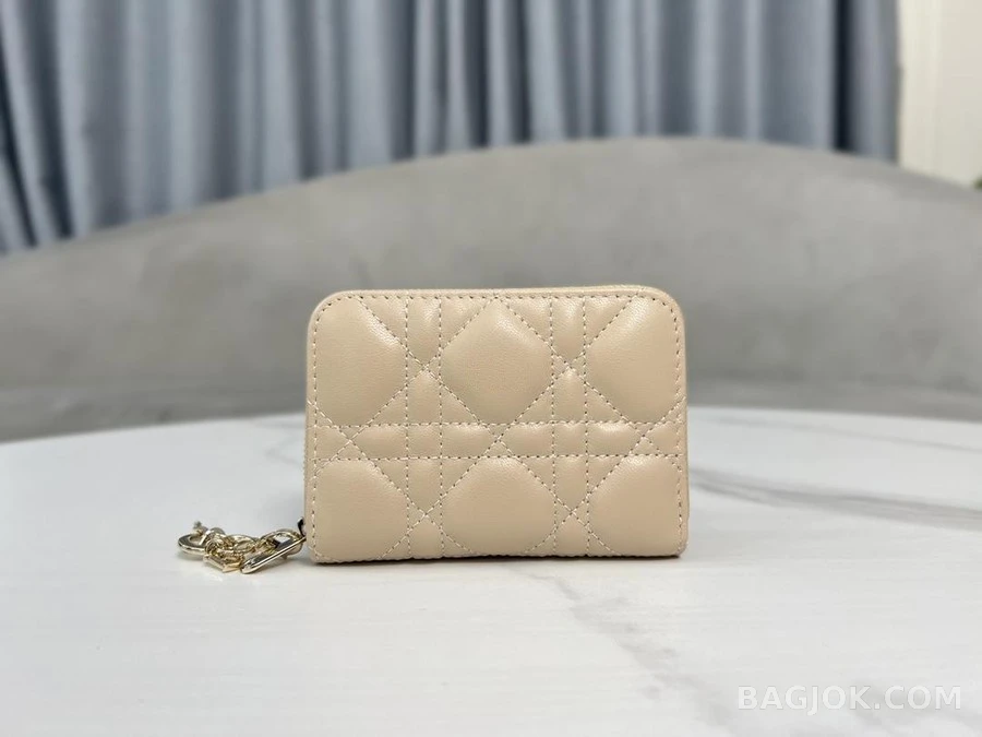 디올 디올 LADY DIOR Voyageur 양가죽 스몰 동전 지갑 상세 이미지