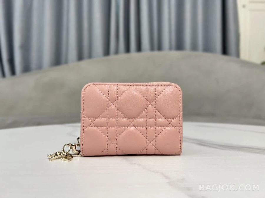 디올 디올 LADY DIOR Voyageur 양가죽 스몰 동전 지갑 상세 이미지