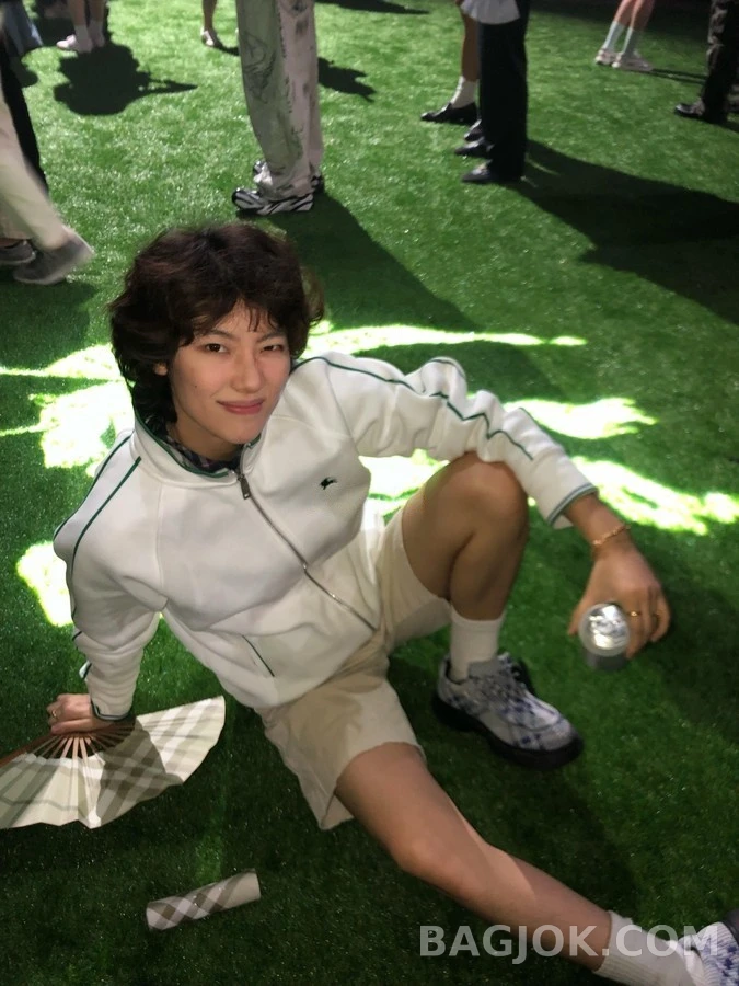 버버리 버버리 배색 트랙 자켓 상세 이미지