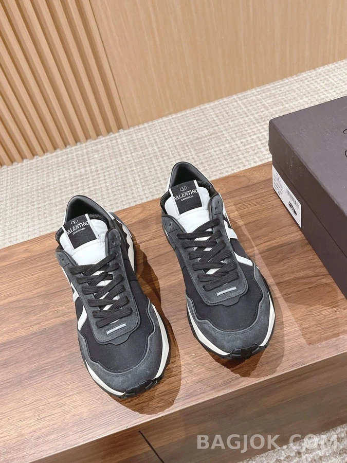 발렌티노 발렌티노 브이로고 러너 스니커즈 상세 이미지