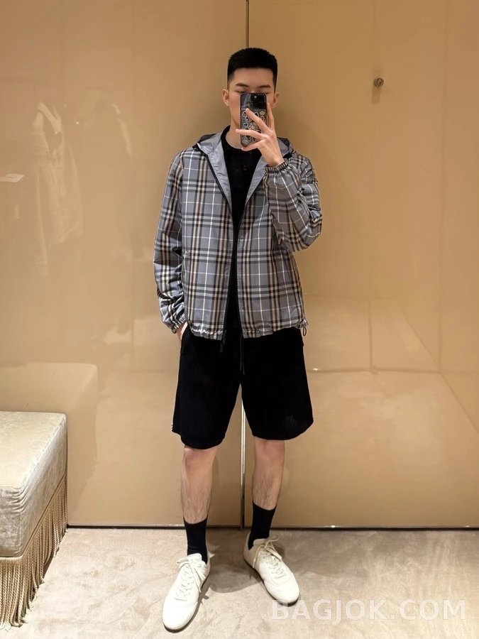버버리 버버리 체크 후드 양면 자켓 상세 이미지