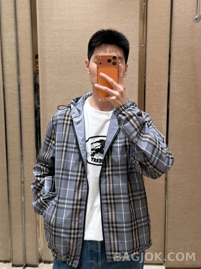 버버리 버버리 체크 후드 양면 자켓 상세 이미지