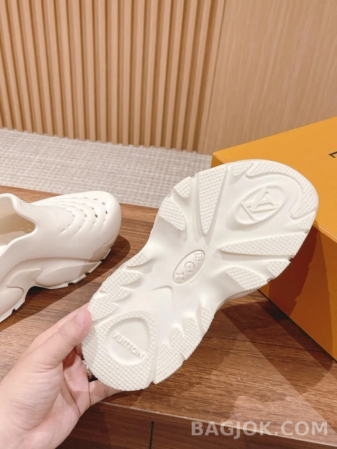 루이비통 루이비통 LV 샤크 클로그 상세 이미지