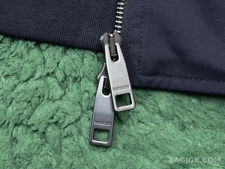 버버리 버버리 체크 칼라 해링턴 자켓 상세 이미지