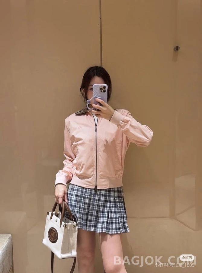 버버리 버버리 하링턴 빈티지 체크 집업 자켓 상세 이미지