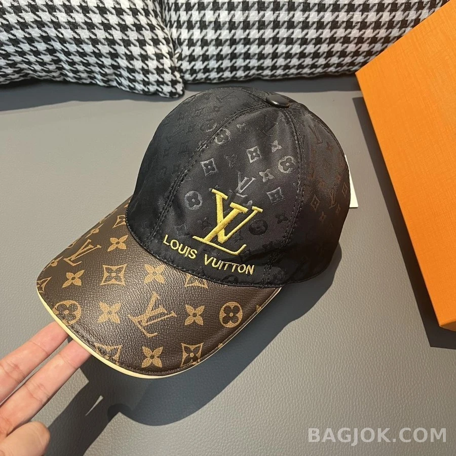 루이비통 루이비통 LV 로고 자수 베이스볼 캡 상세 이미지