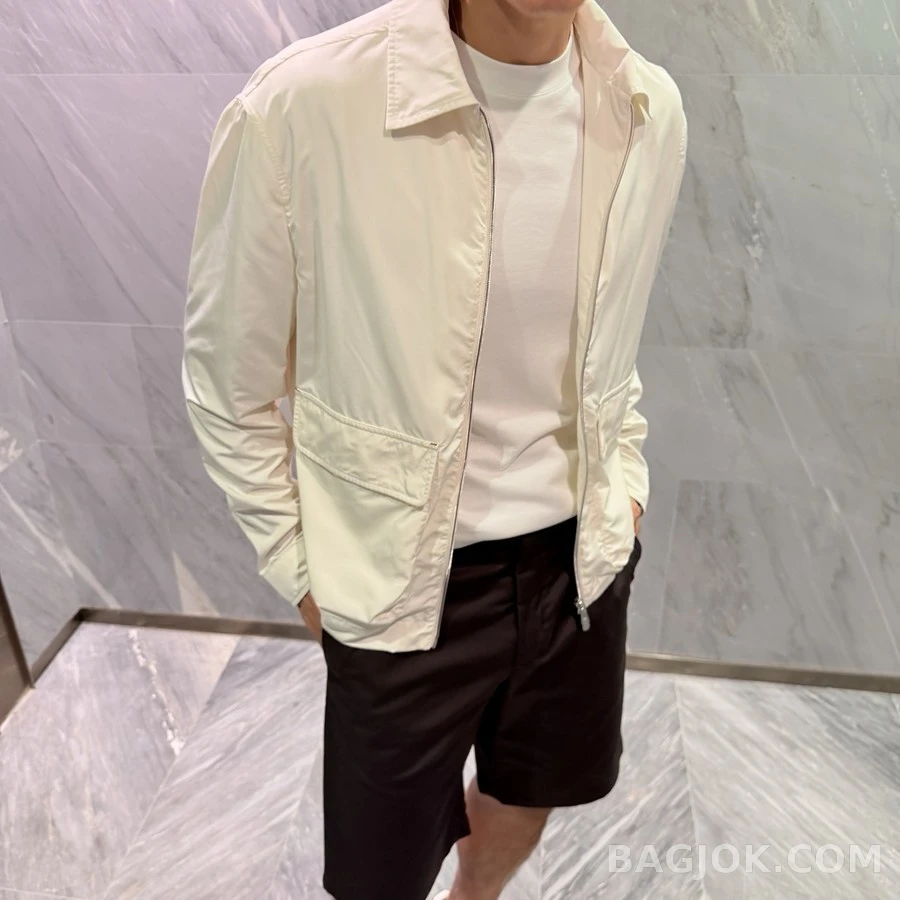 브루넬로 쿠치넬리 브루넬로 쿠치넬리 경량 집업 자켓 상세 이미지