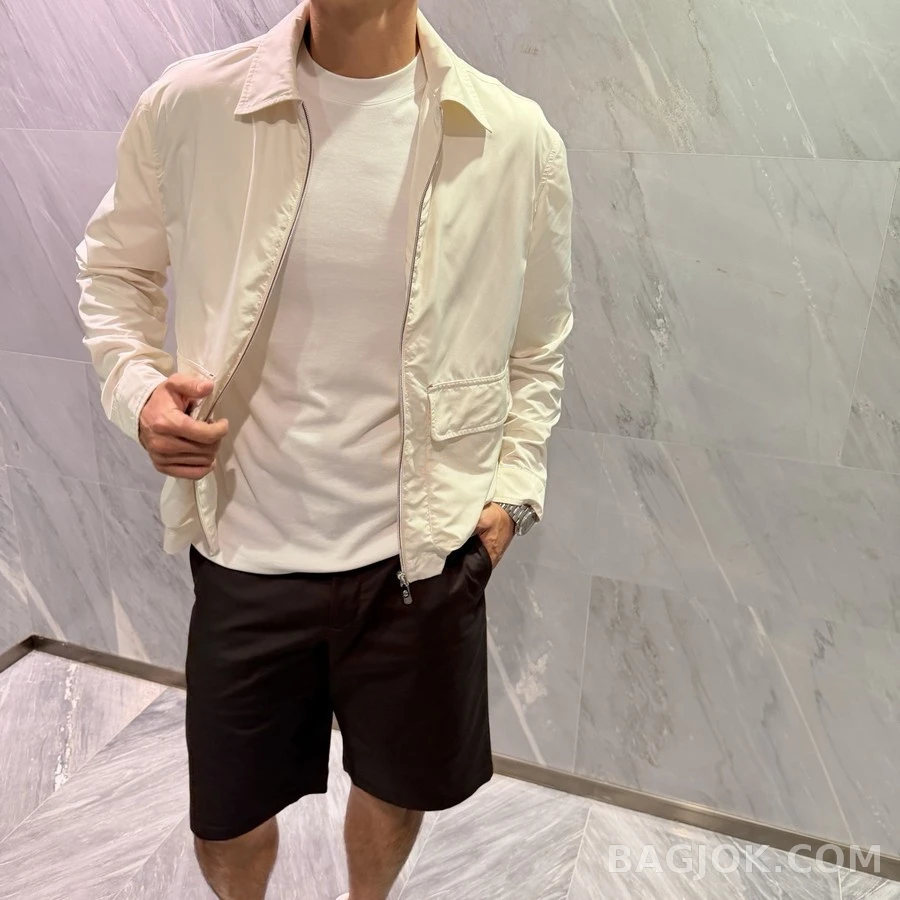 브루넬로 쿠치넬리 브루넬로 쿠치넬리 경량 집업 자켓 상세 이미지