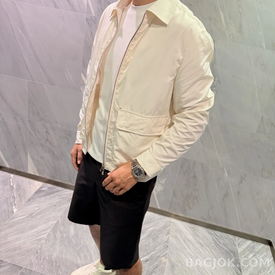 브루넬로 쿠치넬리 브루넬로 쿠치넬리 경량 집업 자켓 상세 이미지