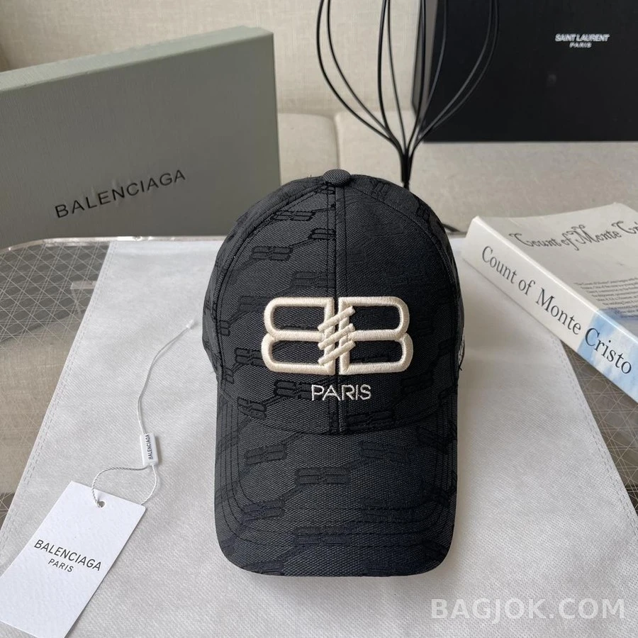 발렌시아가 발렌시아가 BB 모노그램 베이스볼 캡 상세 이미지