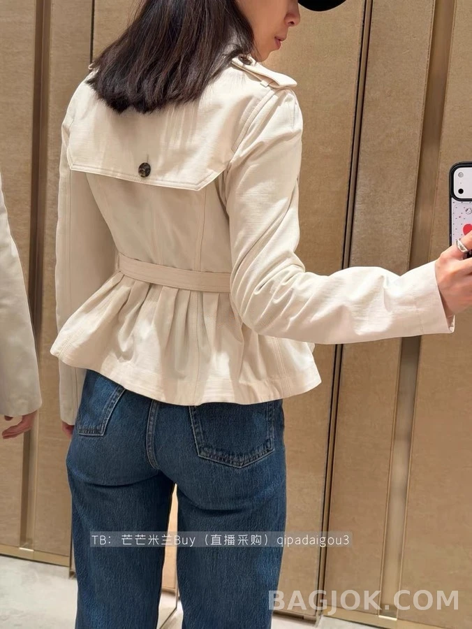 버버리 버버리 벨티드 더블 플레어 자켓 상세 이미지