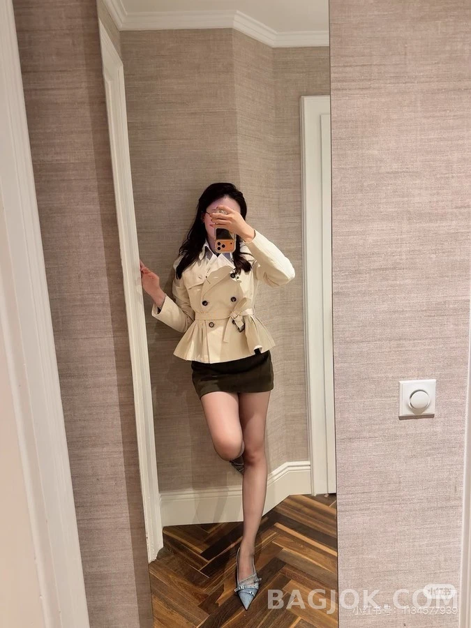 버버리 버버리 벨티드 더블 플레어 자켓 상세 이미지