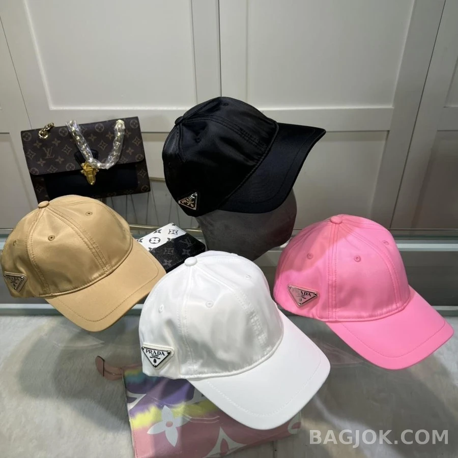 프라다 프라다 리나일론 베이스볼 캡 상세 이미지