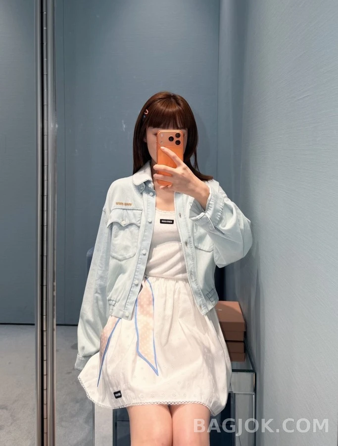 미우미우 미우미우 탈착식 레이스 칼라 데님 자켓 상세 이미지