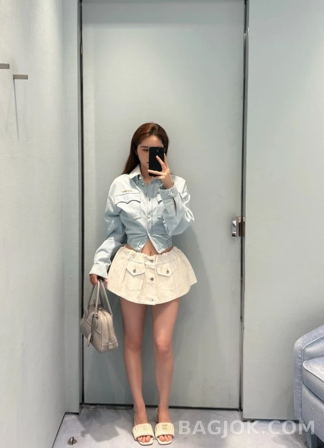 미우미우 미우미우 탈착식 레이스 칼라 데님 자켓 상세 이미지