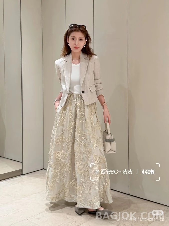 브루넬로 쿠치넬리 브루넬로 쿠치넬리 헤링본 린넨 크롭 자켓 상세 이미지