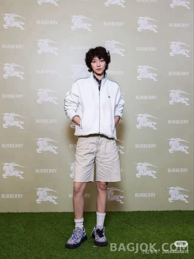 버버리 버버리 EKD 스트라이프 트랙 자켓 상세 이미지
