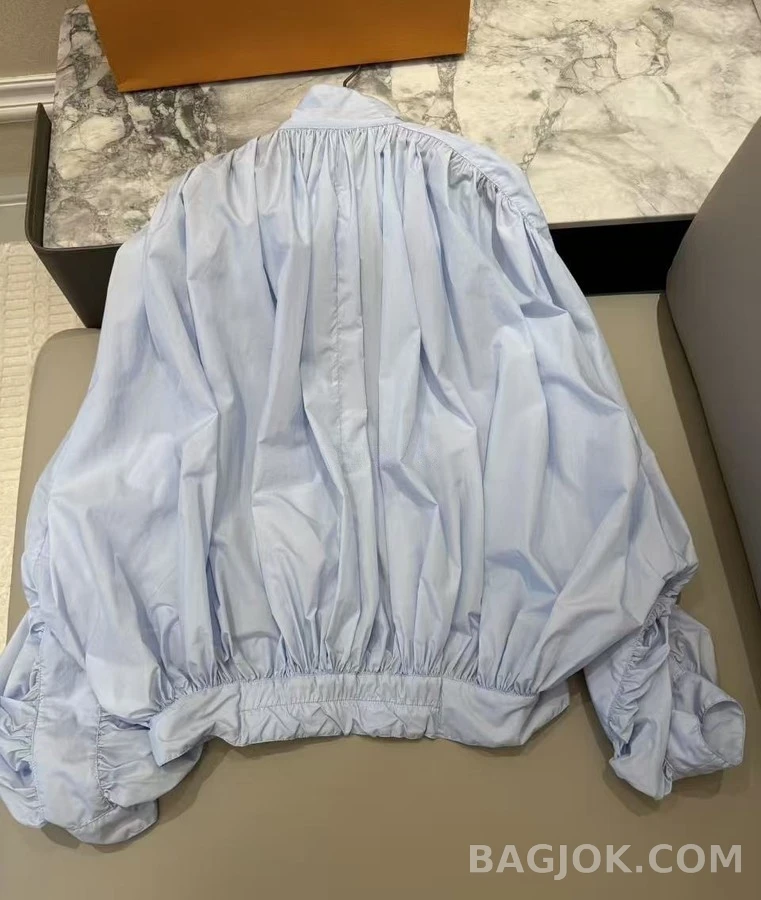 루이비통 루이비통 셔링 퍼프 슬리브 자켓 상세 이미지