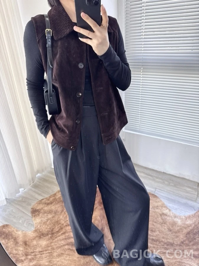 보테가베네타 보테가 베네타 수작업 편직 칼라 스웨이드 슬리브리스 상세 이미지