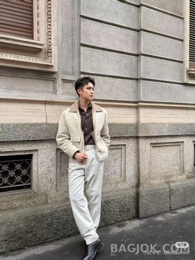 브루넬로 쿠치넬리 브루넬로 쿠치넬리 쉬어링 파일럿 자켓 상세 이미지