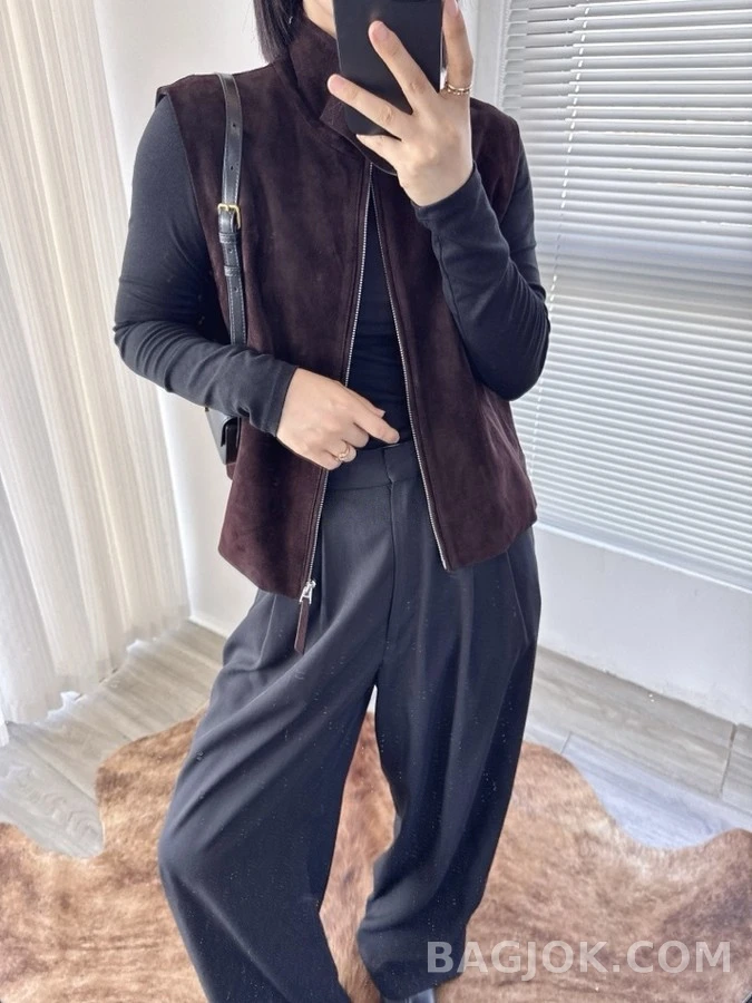 브루넬로 쿠치넬리 브루넬로 쿠치넬리 스웨이드 스탠드넥 슬리브리스 상세 이미지