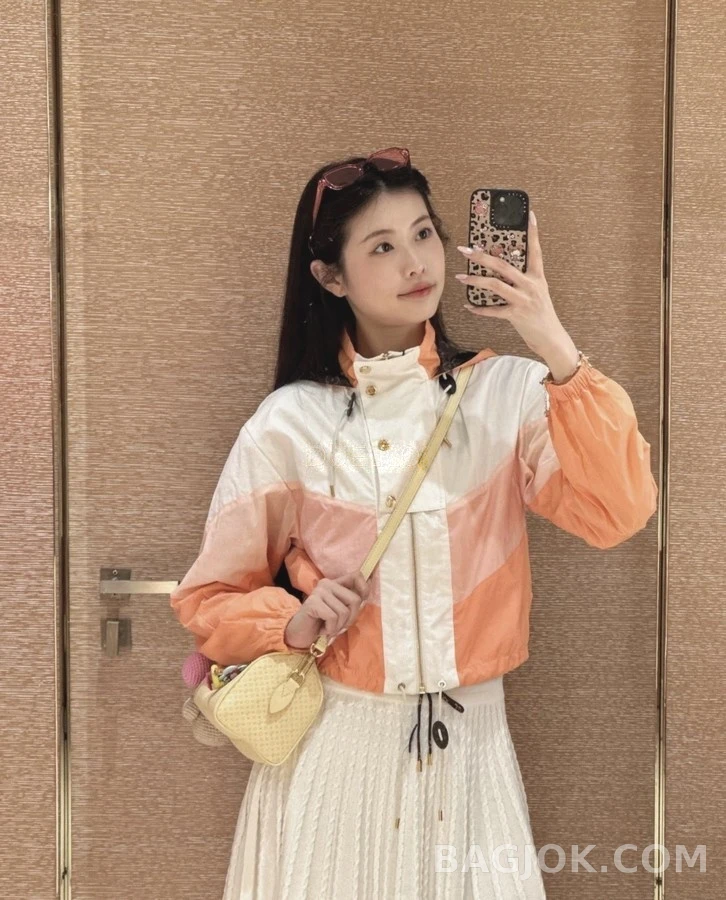 루이비통 루이비통 컬러 블록 후드 자켓 상세 이미지