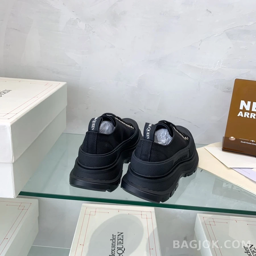 알렉산더 맥퀸 알렉산더 맥퀸 트레드 슬릭 레이스업 상세 이미지