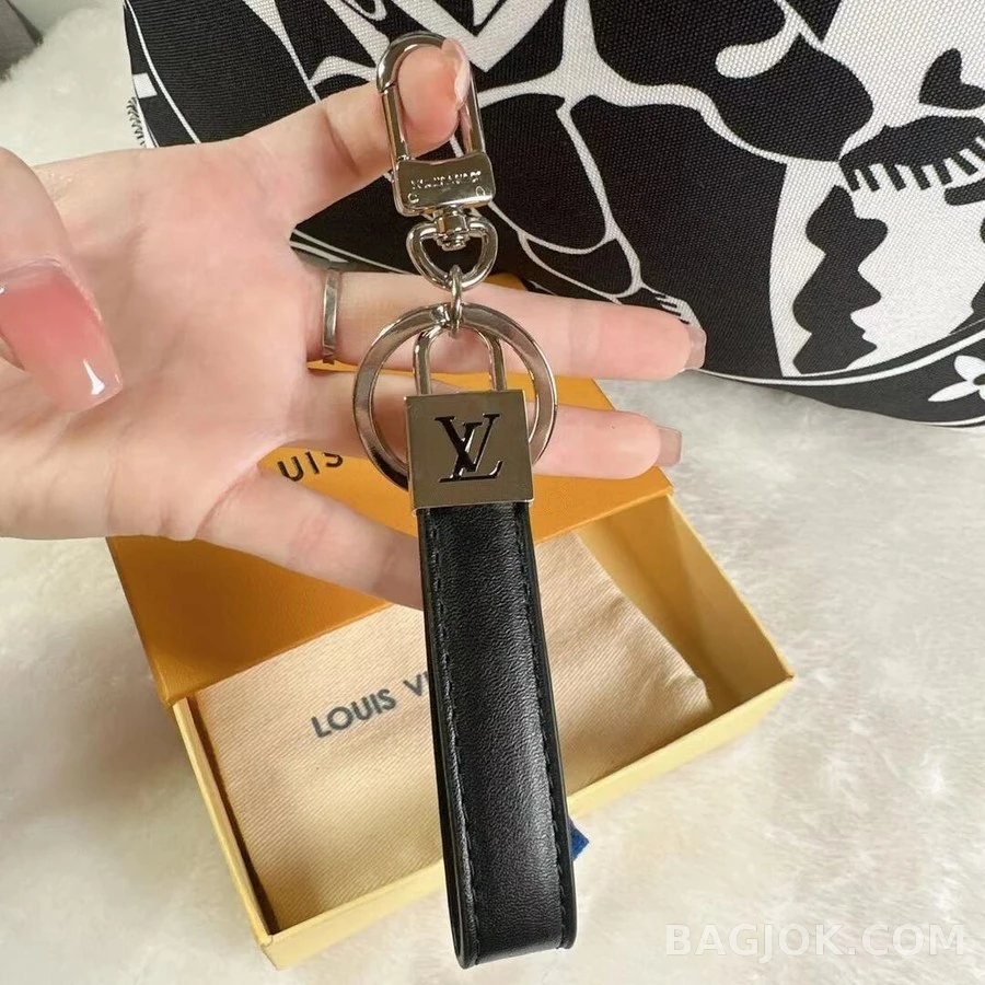 루이비통 루이비통 LV 패들락 드라곤느 키링 상세 이미지