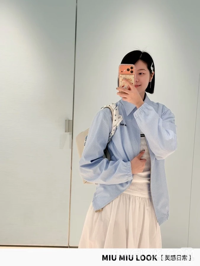 미우미우 미우미우 체크 카라 자켓 상세 이미지