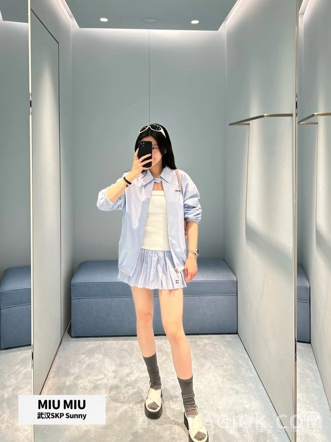 미우미우 미우미우 체크 카라 자켓 상세 이미지