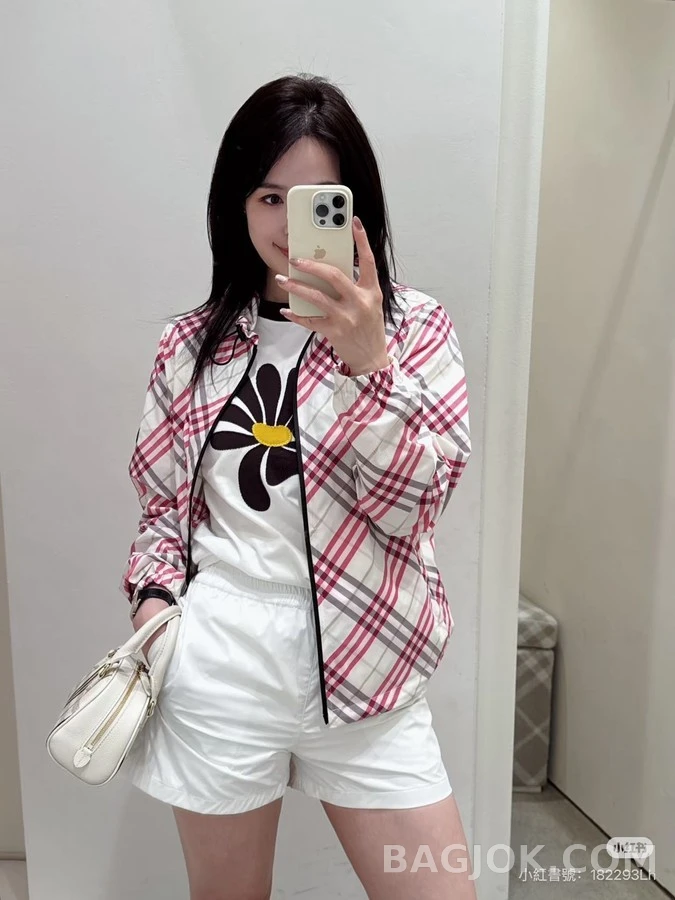 버버리 버버리 체크 후드 집업 상세 이미지