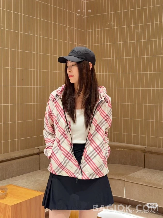 버버리 버버리 체크 후드 집업 상세 이미지