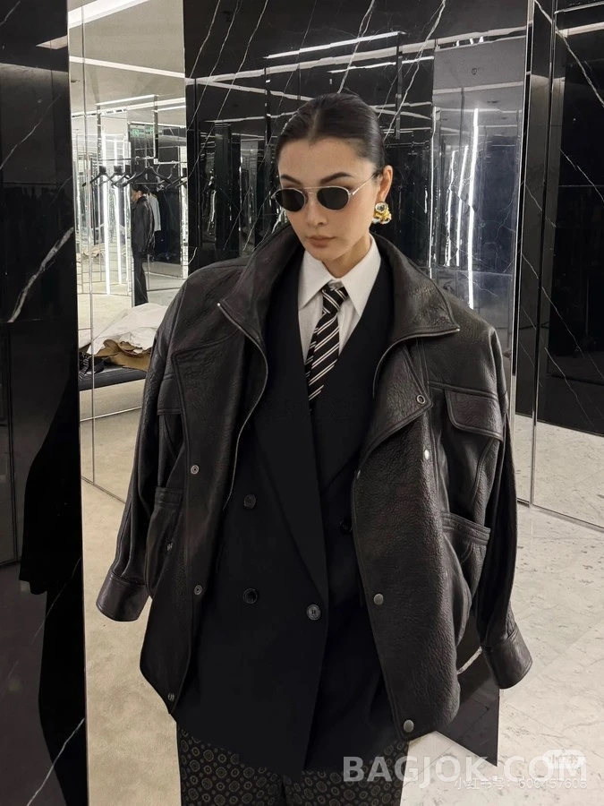 생로랑 세인트로랑 오버핏 더블 포켓 레더 자켓 상세 이미지