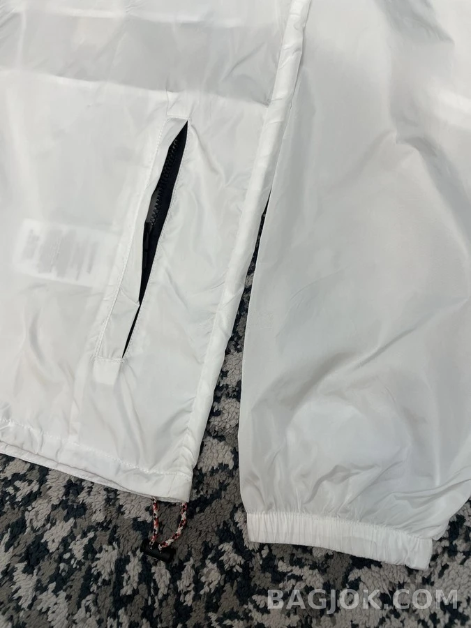 버버리 버버리 체크 나일론 후드 집업 상세 이미지