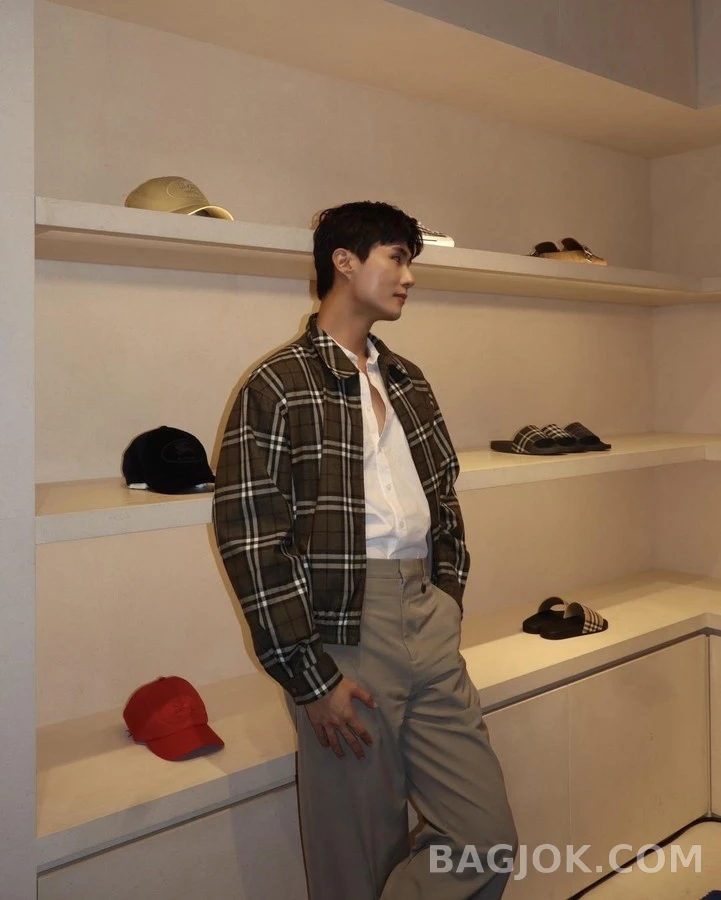 버버리 버버리 체크 캐시미어 플라이트 자켓 상세 이미지
