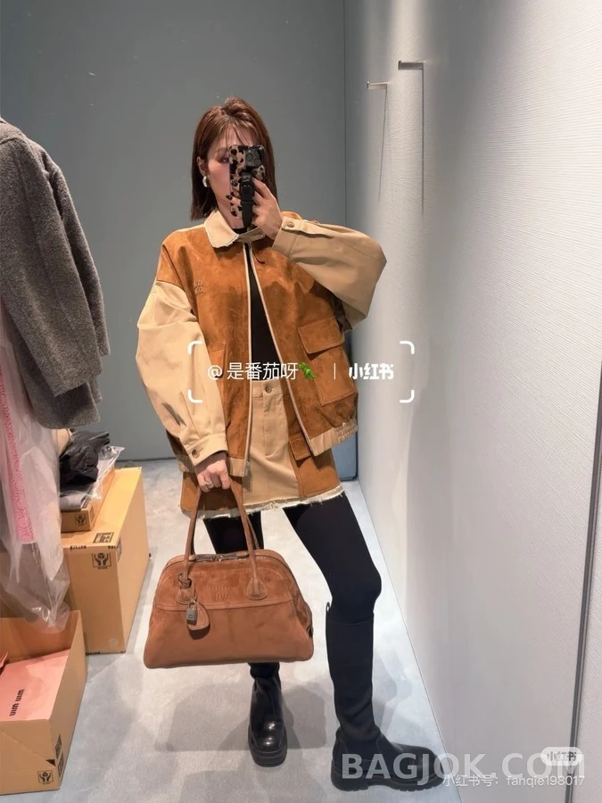 미우미우 미우미우 패치워크 레터링 자켓 상세 이미지