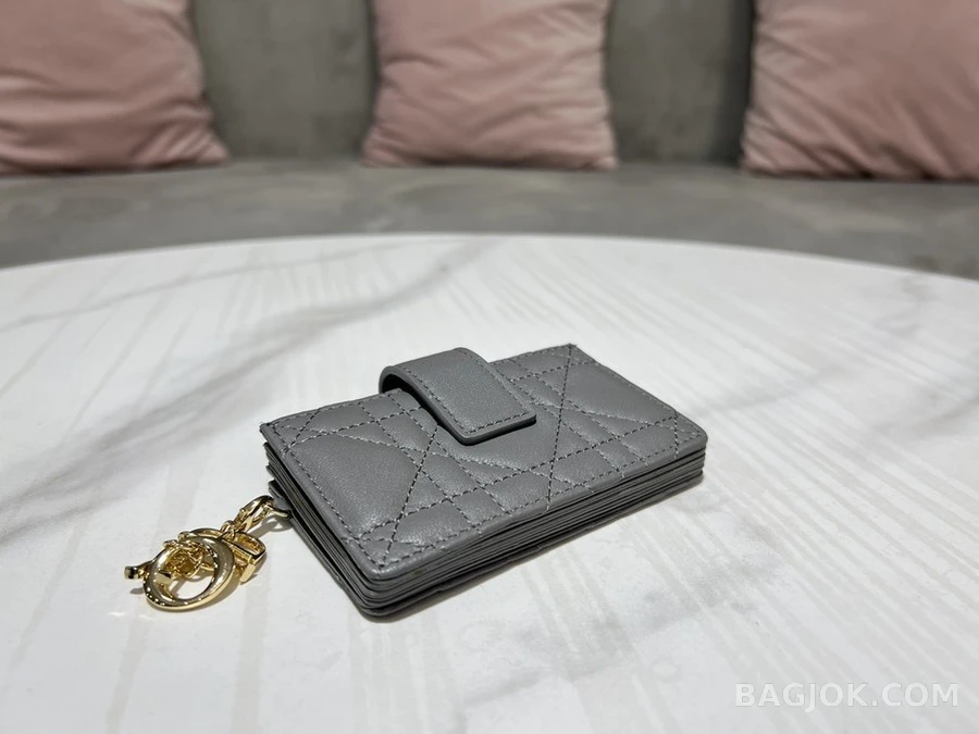 디올 디올 LADY DIOR 포켓 카드 지갑 상세 이미지