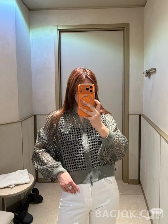 브루넬로 쿠치넬리 브루넬로 쿠치넬리 시퀸 봄버 자켓 상세 이미지