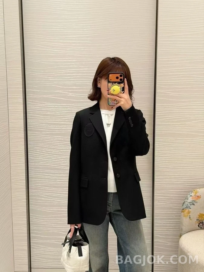 디올 디올 엠블럼 블레이저 상세 이미지