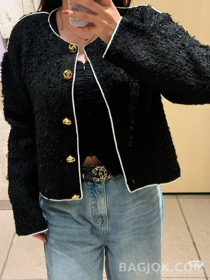 샤넬 샤넬 더블C 금장 버튼 부클 자켓 상세 이미지