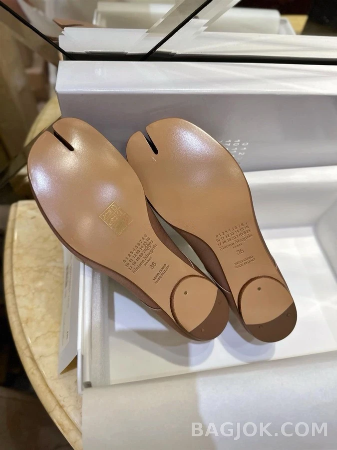 메종 마르지엘라 메종마르지엘라 사틴 타비 발레리나 상세 이미지