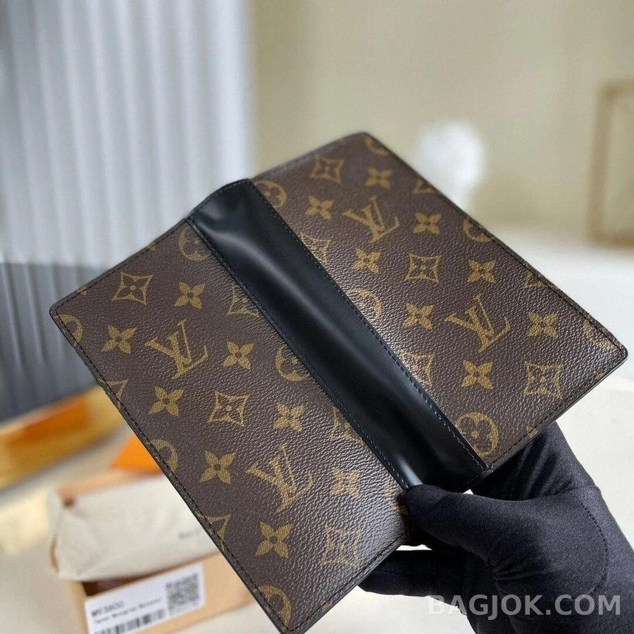루이비통 루이비통 모노그램 마카사 브라짜 월릿 상세 이미지