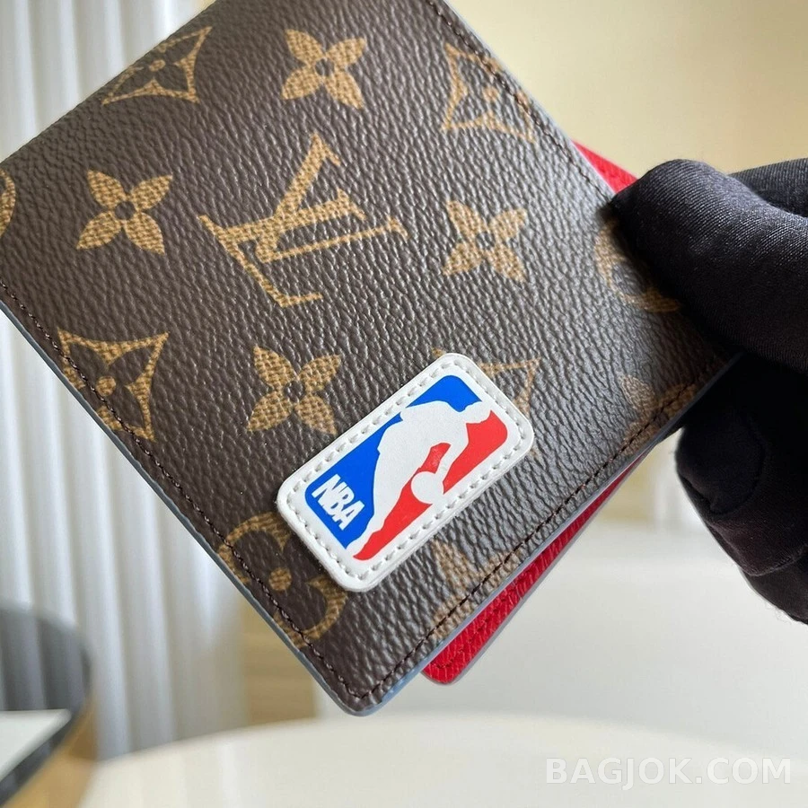 루이비통 루이비통 모노그램 LV NBA 반지갑 상세 이미지