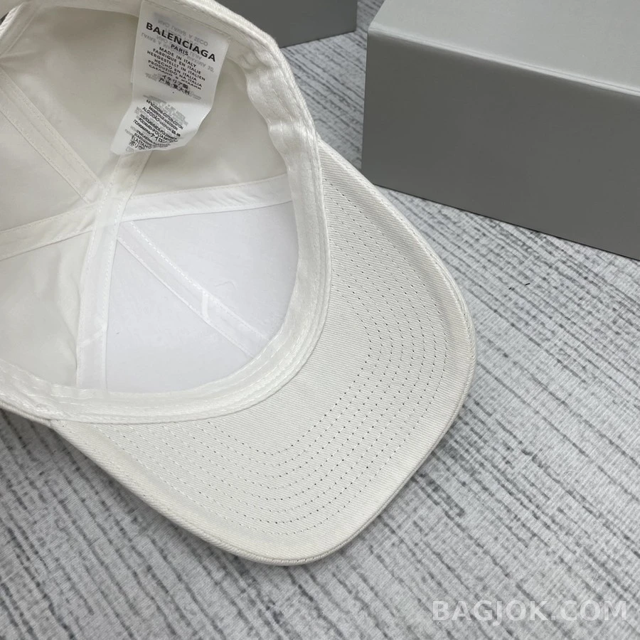 발렌시아가 발렌시아가 로고 자수 Classic 베이스볼 캡 상세 이미지