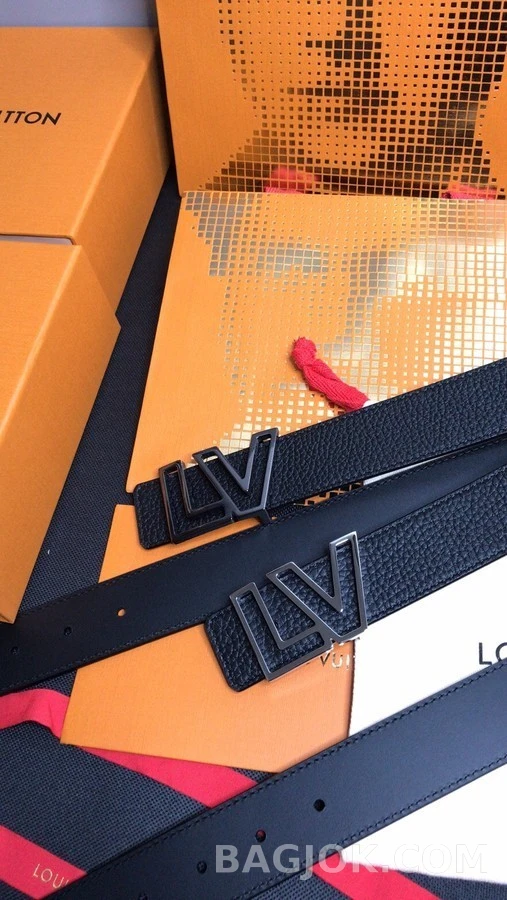 루이비통 루이비통 LV 모뉴먼트 아웃라인 리버서블 벨트 상세 이미지